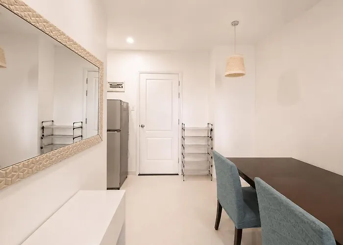 42nd Floor With A Grand View Of Bel-air Makati Apartment Manila