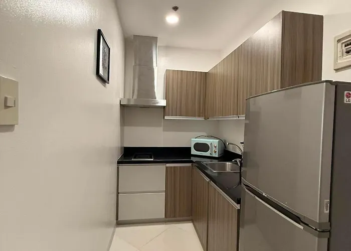 Apartment 42nd Floor With A Grand View Of Bel-air Makati